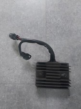 Régulateur / redresseur