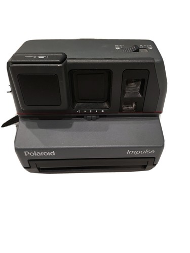 Polaroid impulse portrait - polaroid, 600