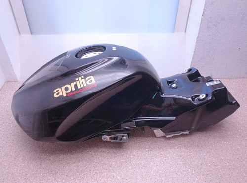 Aprilia rsv4 tuono - rsv4, factory