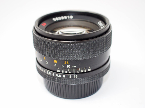 Carl zeiss planar 50 mm - t*,