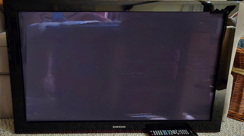 Samsung plasma model - 42",