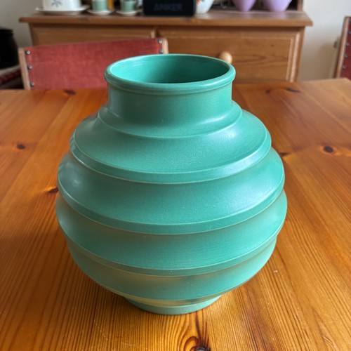 wedgwood vaso