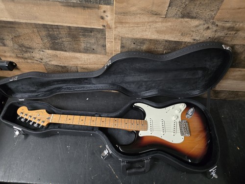 Fender stratocaster 2020 mim - fender,