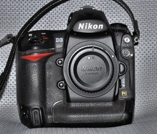 Nikon D3 Kit -   AF Nikkor 28-200 f3,5-5,6