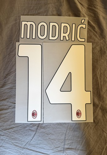 Milan kit nome numero modric - nome,