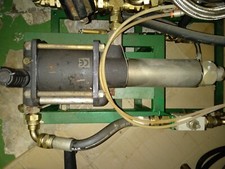 Pompa ad aria Haskel usata