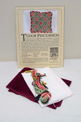 Lettera scarlatta tudor - scarlatta,