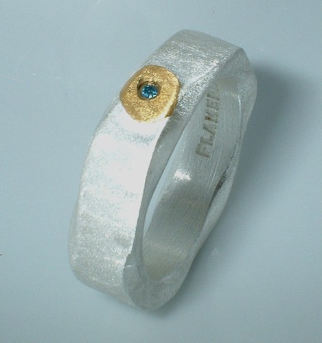 Anello di larghezza - 7, mm