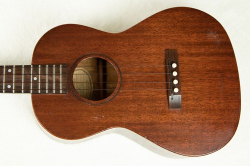 Rara uke baritono gilda anni - baritono,