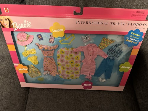 Barbie 2001 international - barbie,