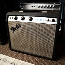 Amplificatore valvolare vintage anni 70 Fender Champ Silverface