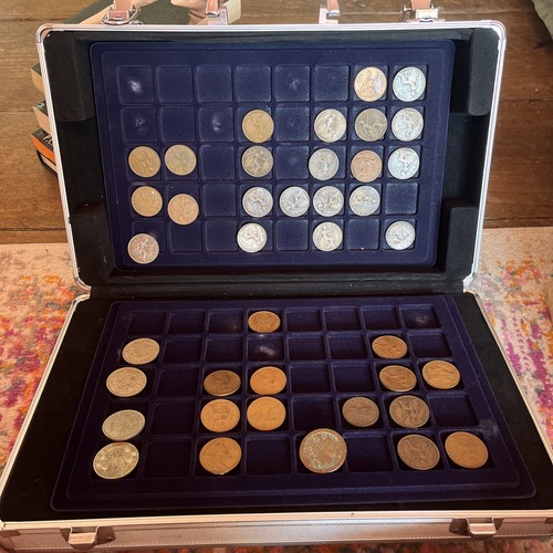 Grande collezione monete in - grande,