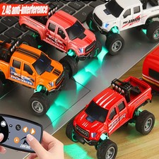 1:64 2,4 GHz Mini RC Auto