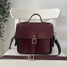 Borsa da viaggio The Cambridge Satchel Company in pelle sangue di bue