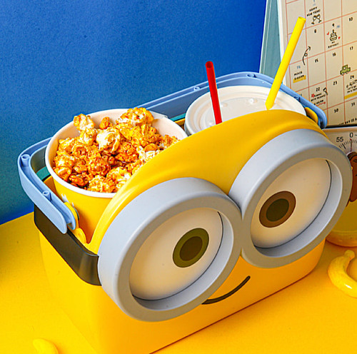 Megabox despicable 4 - megabox, me