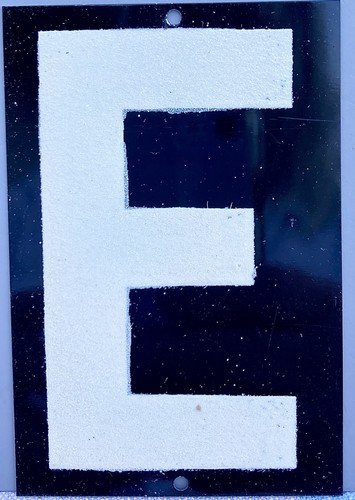 Casa riflettente lettere - casa, "e"
