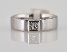 Anello solitario diamante