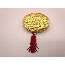 Polvere pressata traslucida