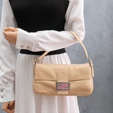 Fendi Mamma Baguette Shoulder