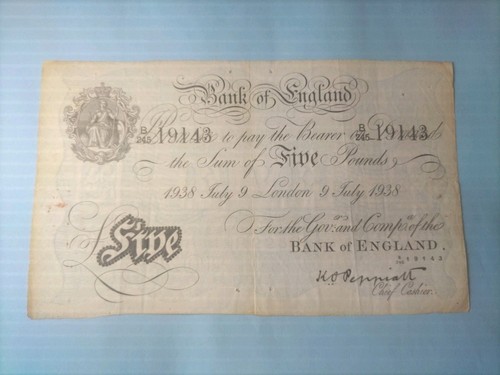 Bank england pounds - of,