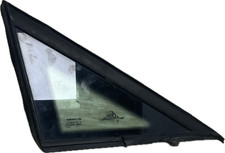 Vetro fisso anteriore destro