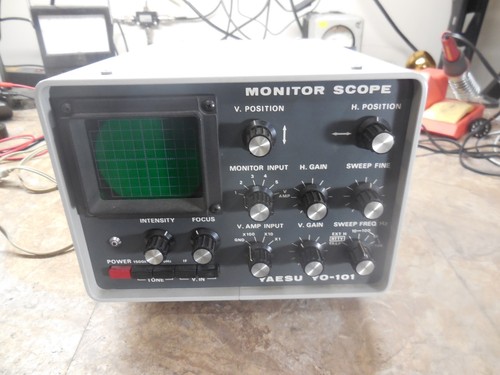 Yaesu monitor scope 101 ham - monitor,