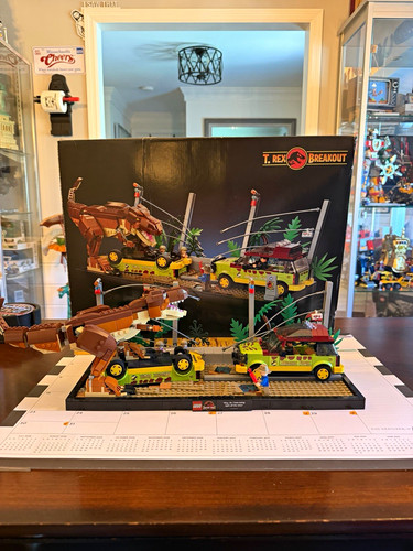 Lego jurassic park - t., rex