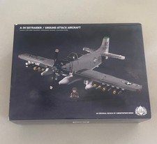 Brickmania A-1H WWII Skyraider