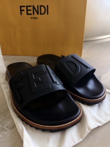 Sandali fendi vocabolario logo - sandali,