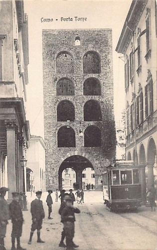 Italia como porta - torre,