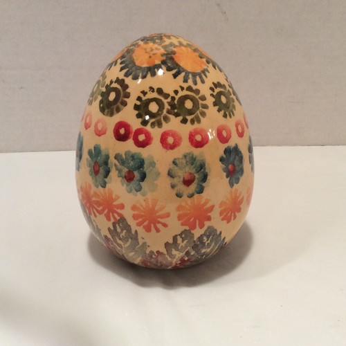 Grande uovo pasqua in - di,