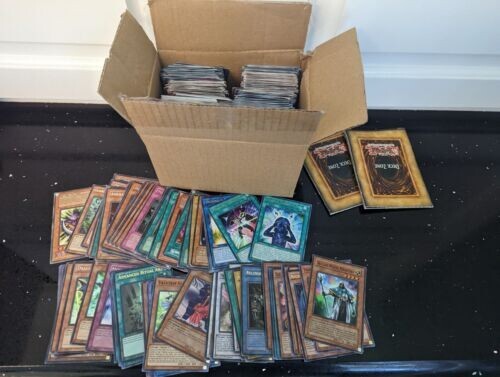 Lotto 300 carte - yu-gi-oh!,