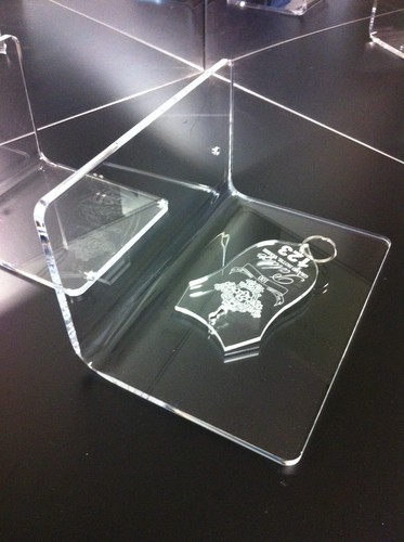Mensola in plexiglass - l,