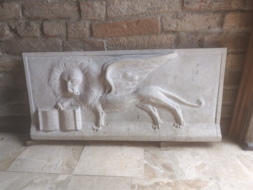 Bassorilievo leone san - bassorilievo,