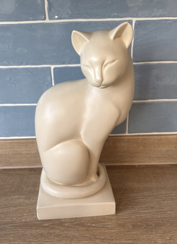 Serenity cat sculpture cream - serenity,