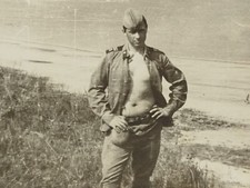 Shirtless Guys Trunks Bulge