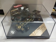 Quartzo 4022 F1 Lotus 72D E