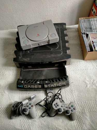Playstation console box - playstation,