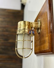 Lampada a cigno in ottone