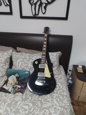 chitarra elettrica usat