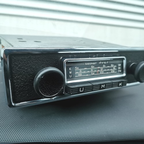 Radio becker avus - avus/umk, anno