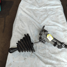 2810181A20000 Leva cambio  SUZUKI JIMNY 1.5 DDiS 4WD (48Kw) SUV 3p/d/1461cc