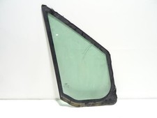 Vetro laterale fisso anteriore