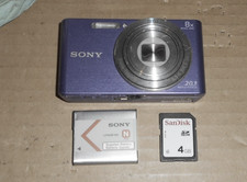 Sony Cyber-shot DSC-W830 viola