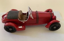 Alfa Romeo 8 c 1932 Auto Replicas 1/43 in metallo bianco prodotto nel 1970