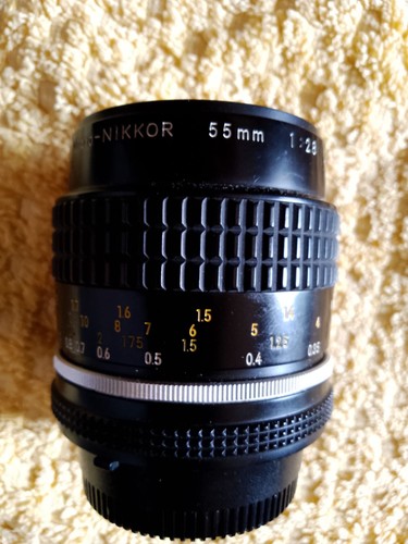Nikon nikkor 55mm 8 ais - 2,8,