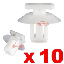 Clip modanatura battitacco