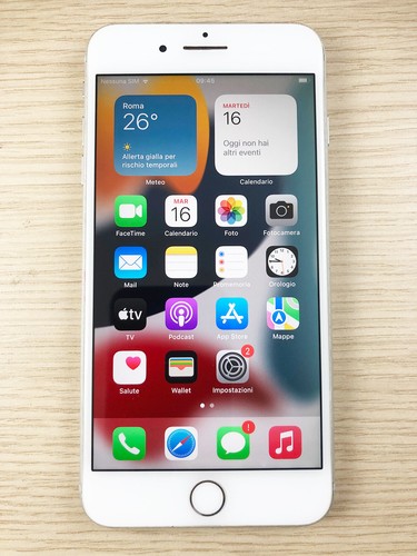 Apple iphone plus 32gb - iphone,
