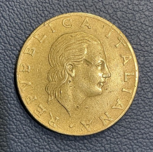 1981 italy 200 lire - 🇮🇹,