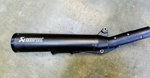 Terminale akrapovic yamaha - x,